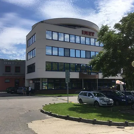 Imet Centrum-2